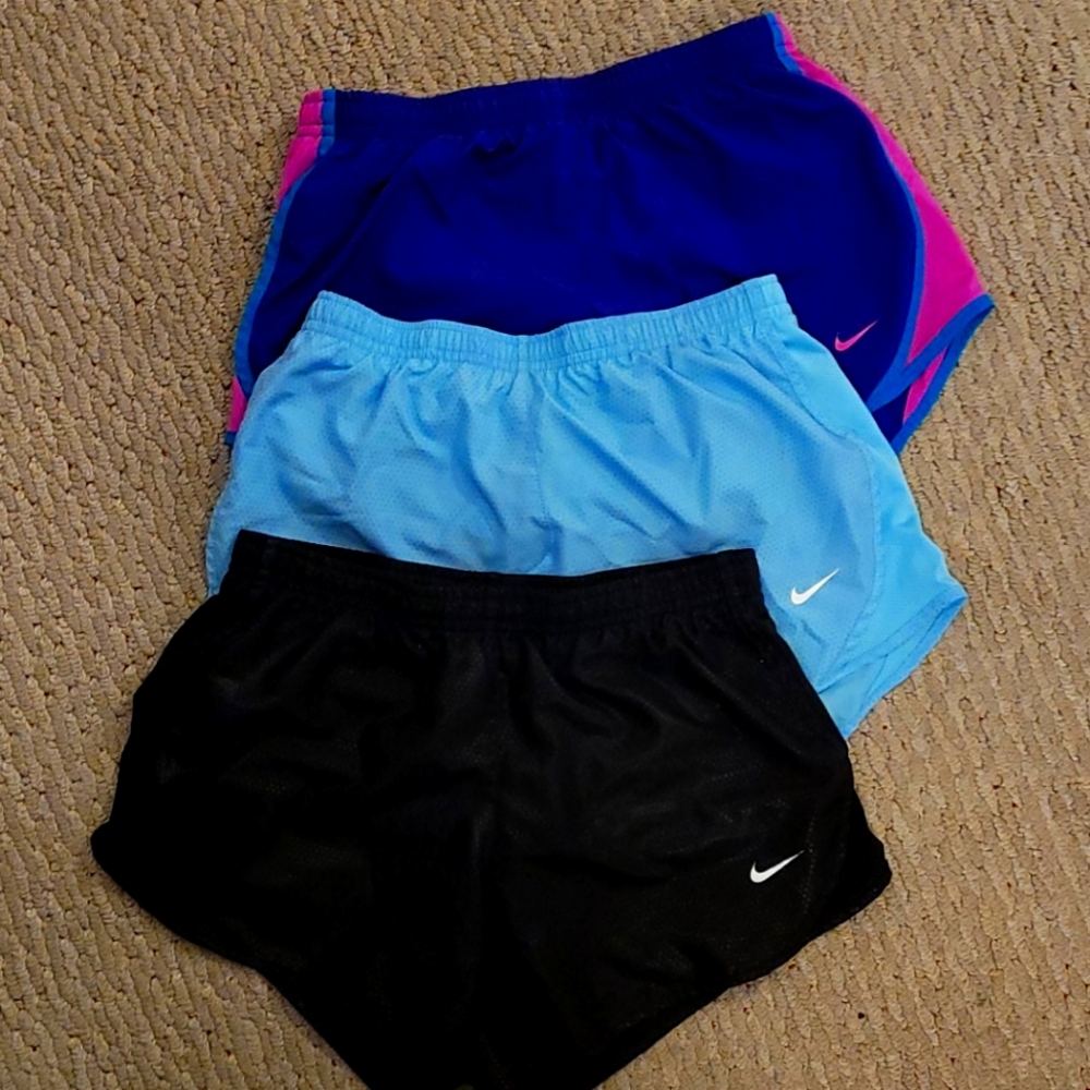 3 pairs of girls Nike shorts